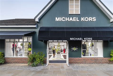 michael kors outlet - bicester photos|charlotte tilbury bicester village.